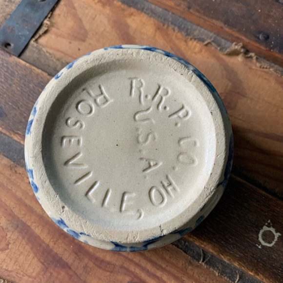 Ransbottom Pottery Rrp Roseville pottery - Picture 2 of 4